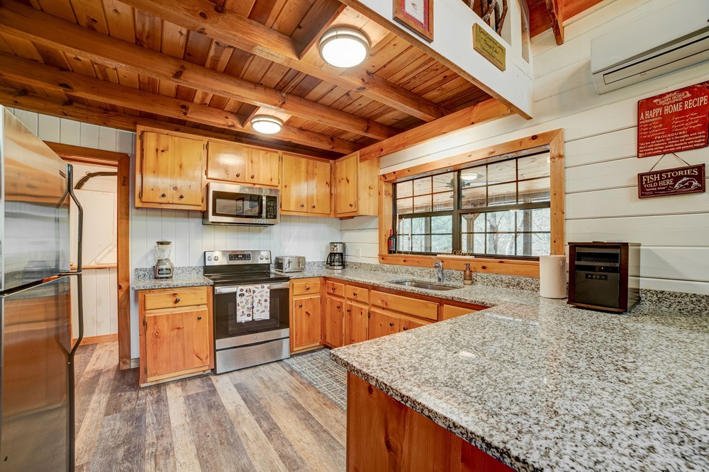 369 Trillium Road Suches, GA 30572 - Photo 9 of 31