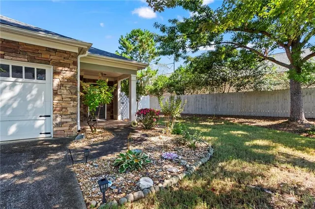 $340,000 | 4022 Cottage Oaks Drive, Acworth, GA 30101