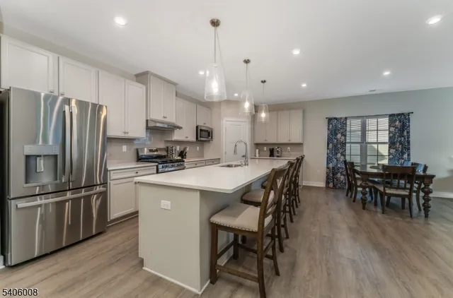 $639,000 | 58 Redwood Run, Port Murray, NJ 07865