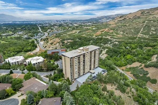 $1,499,000 | 875 Donner Way, Unit 1401, Salt Lake City, UT 84108