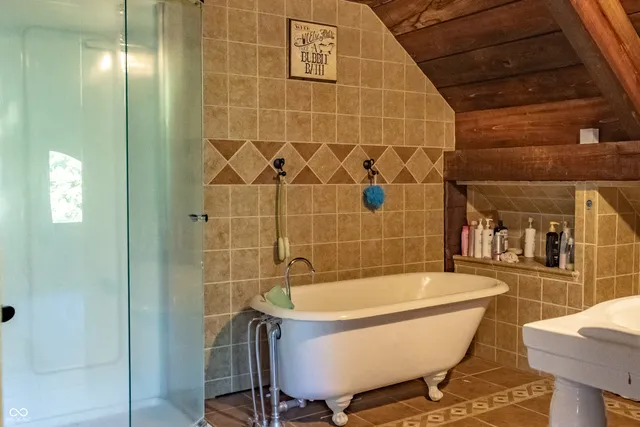 $500,000 | 6476 West Range Line Road, Greencastle, IN 46135