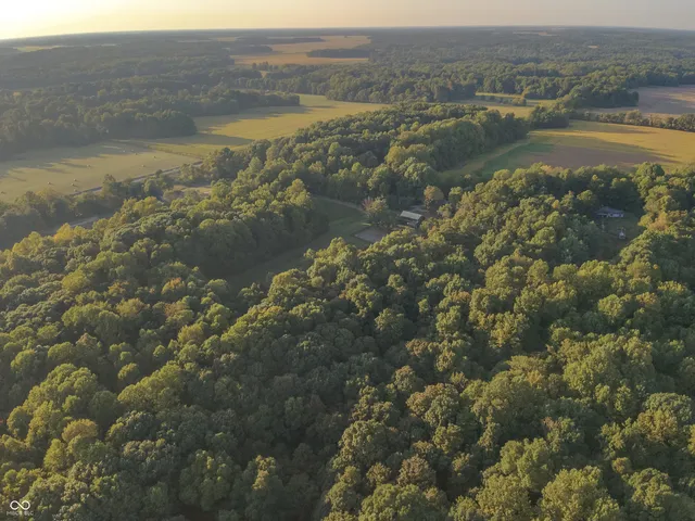 $500,000 | 6476 West Range Line Road, Greencastle, IN 46135