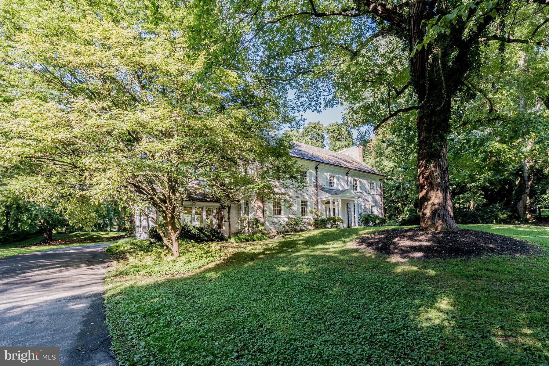 812 Bellemore Road Baltimore, MD 21210 - Photo 3 of 30 Impressive