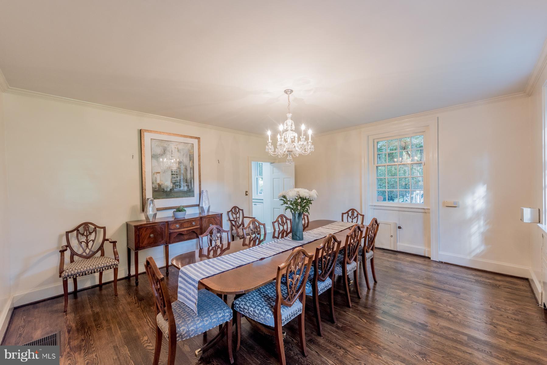 812 Bellemore Road Baltimore, MD 21210 - Photo 8 of 30 Dining Room
