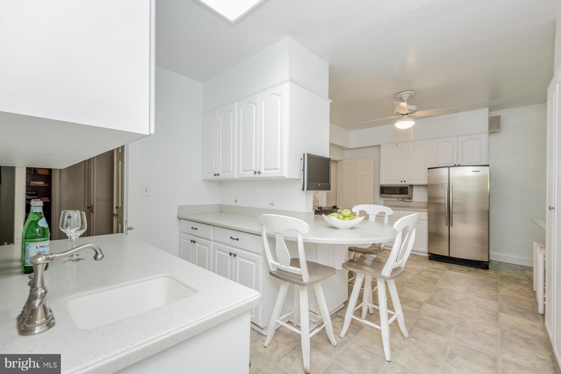 812 Bellemore Road Baltimore, MD 21210 - Photo 10 of 30 Kitchen
