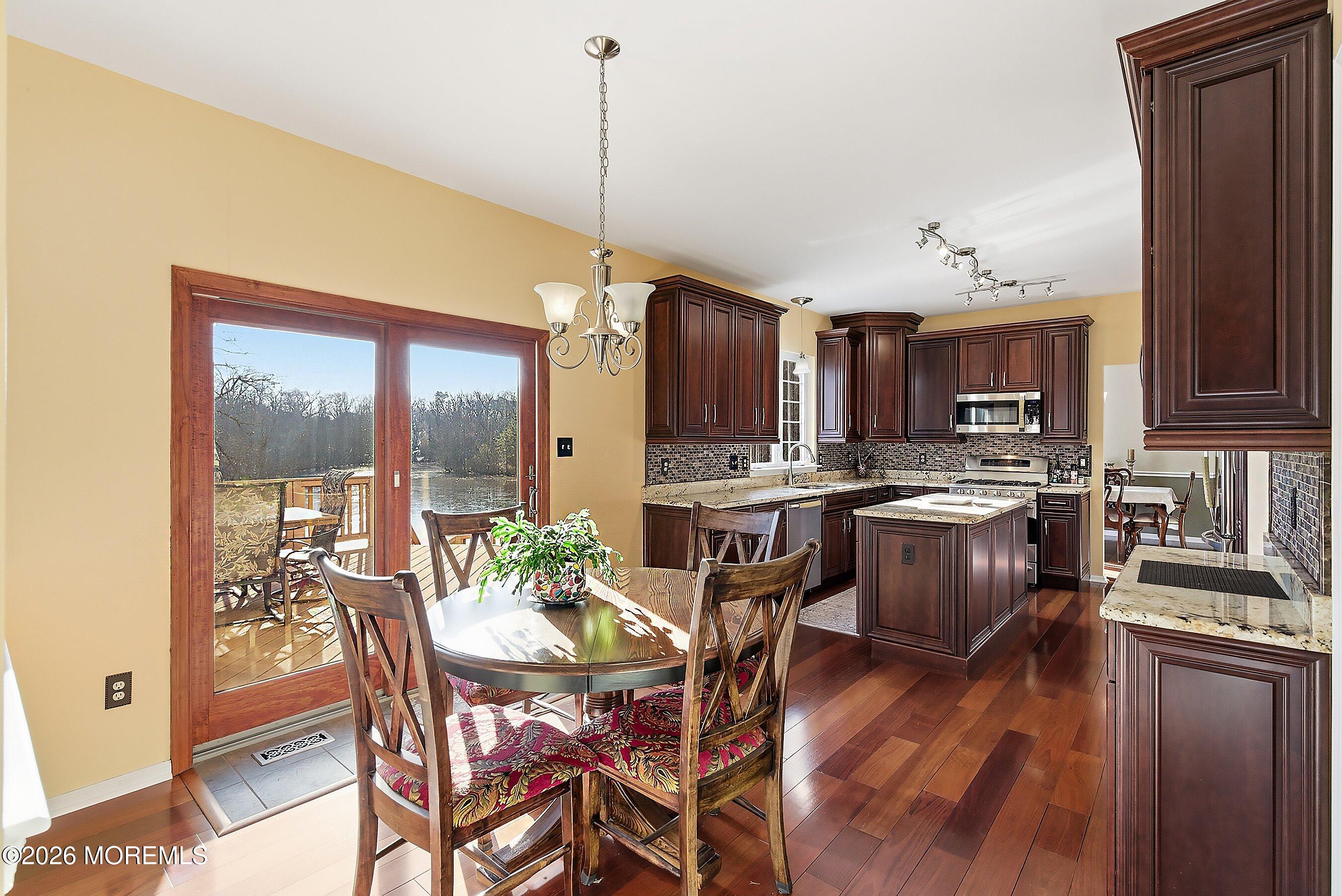24 Gristmill Road Howell, NJ 07731 - Photo 12 of 46 13-Kitchen 1A