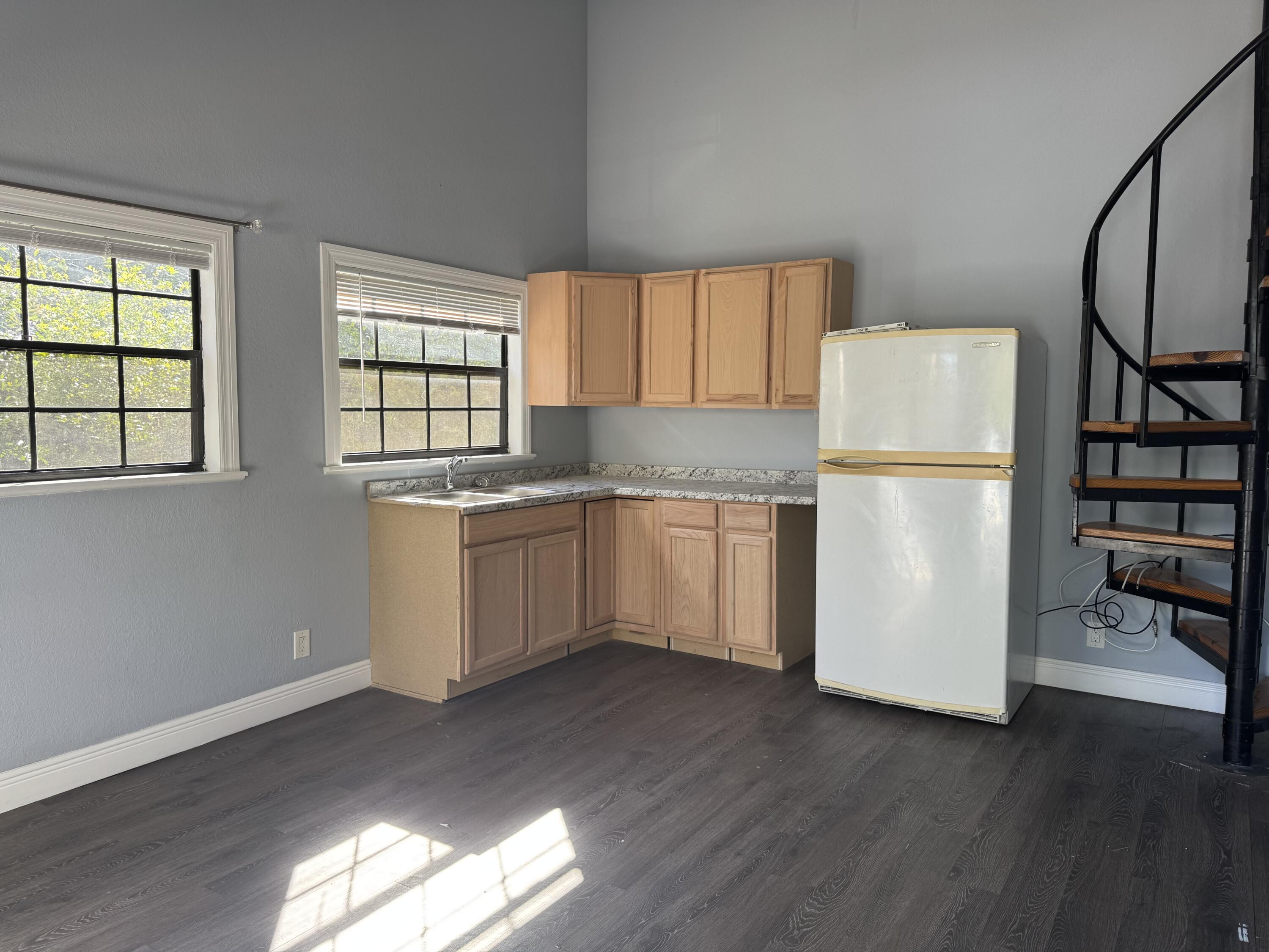 5239 Club Road Haverhill, FL 33415 - Photo 4 of 14 IMG_7564