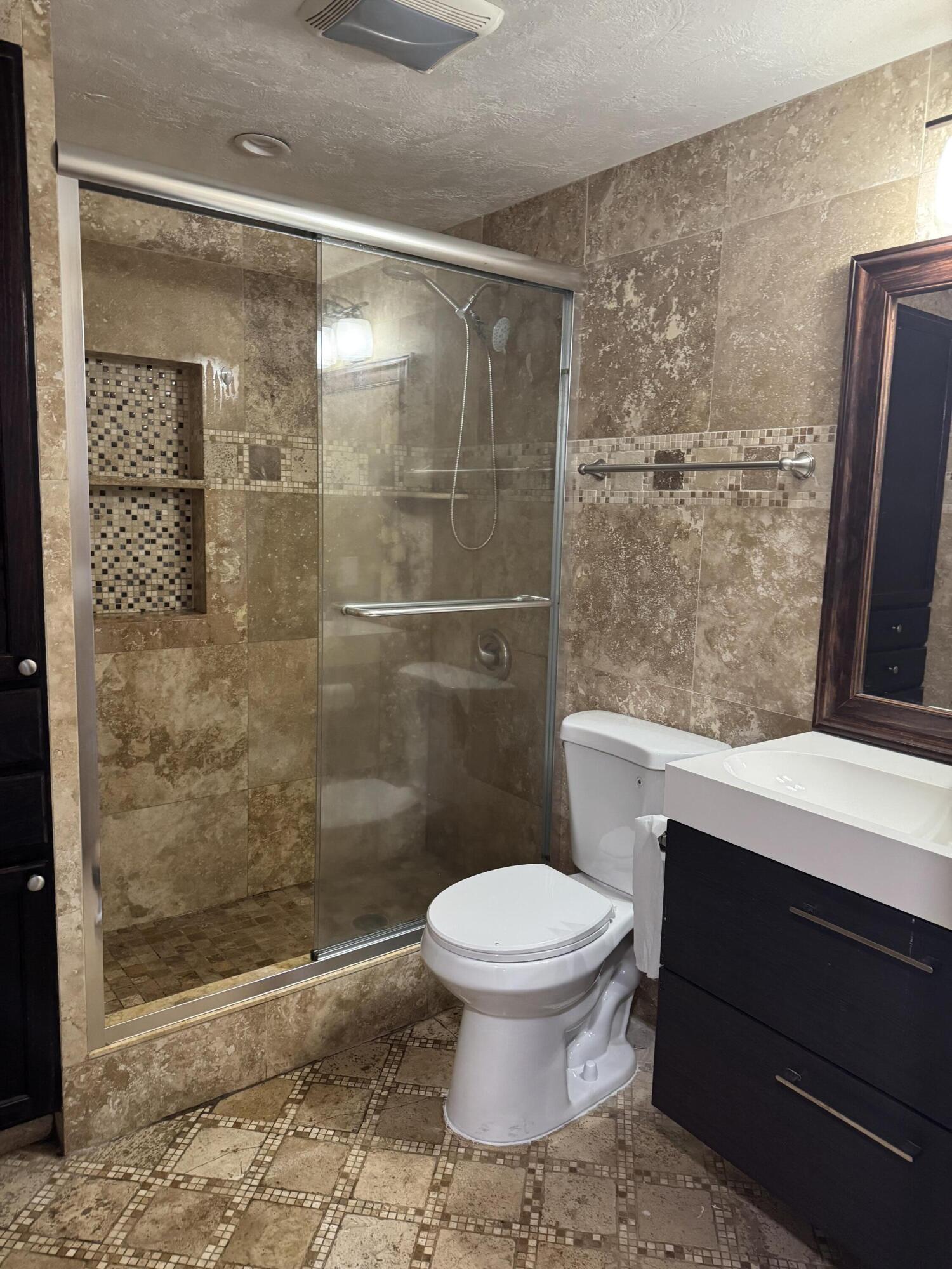 5239 Club Road Haverhill, FL 33415 - Photo 8 of 14 IMG_7553