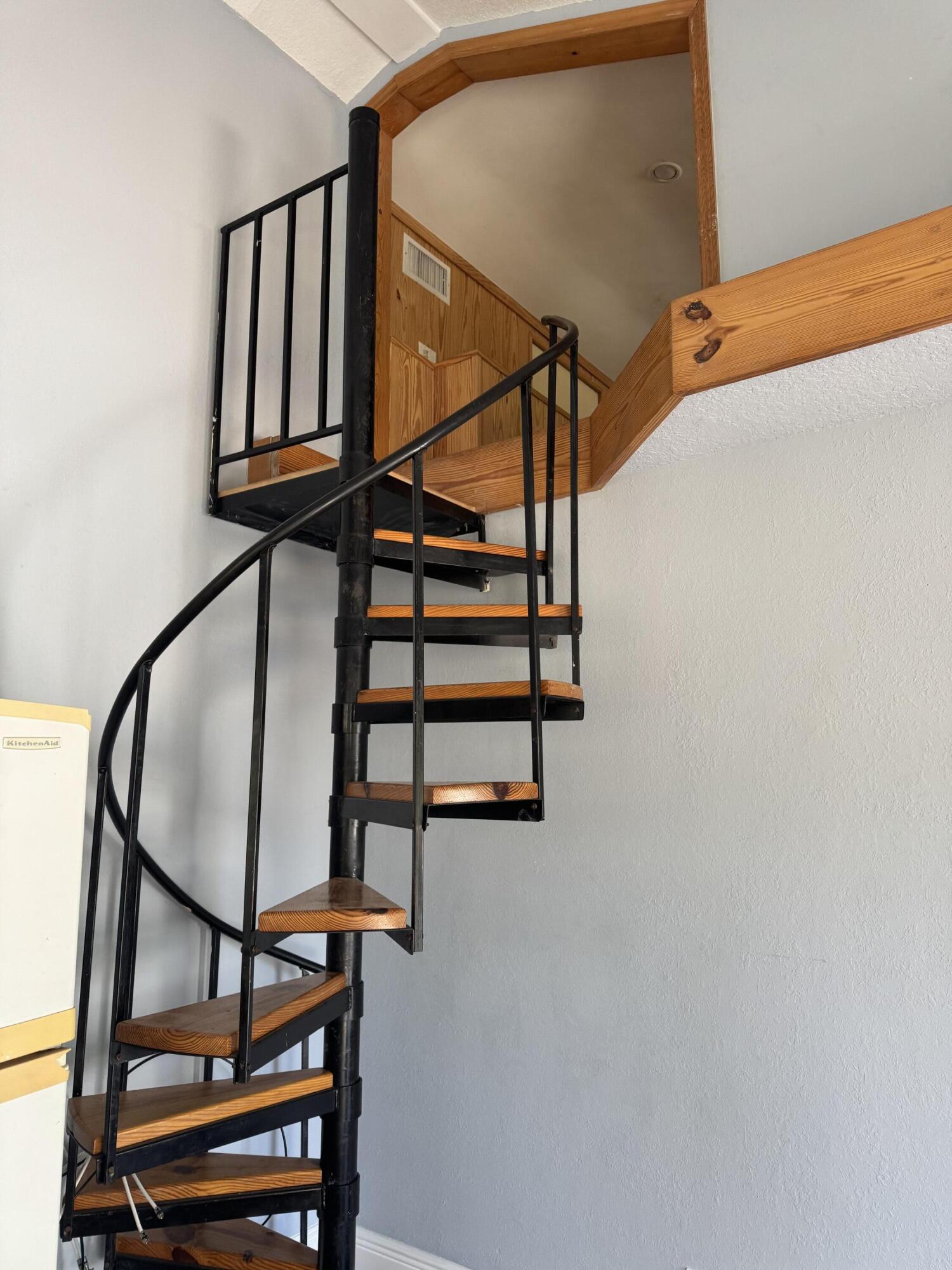 5239 Club Road Haverhill, FL 33415 - Photo 9 of 14 IMG_7550