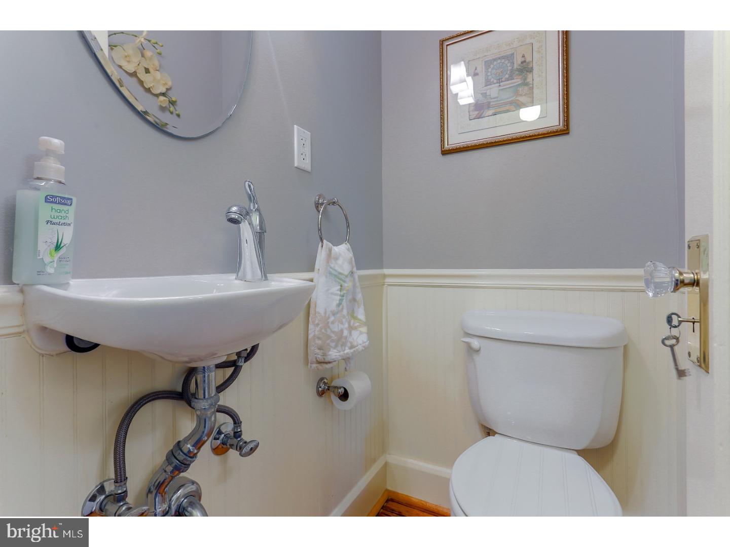 216 Henley Road Wynnewood, PA 19096 - Photo 7 of 15 Gallery Image 7