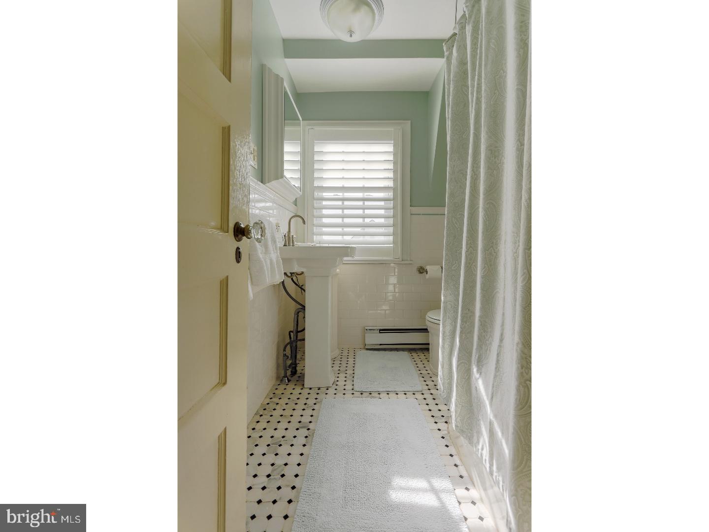 216 Henley Road Wynnewood, PA 19096 - Photo 10 of 15 Gallery Image 10