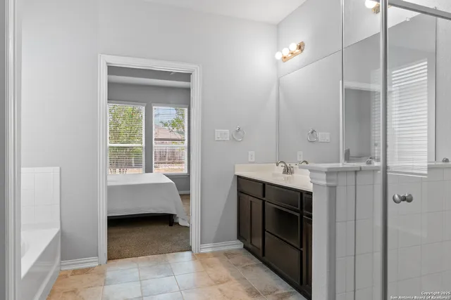 $335,000 | 8232 Breezy Cove, Selma, TX 78154