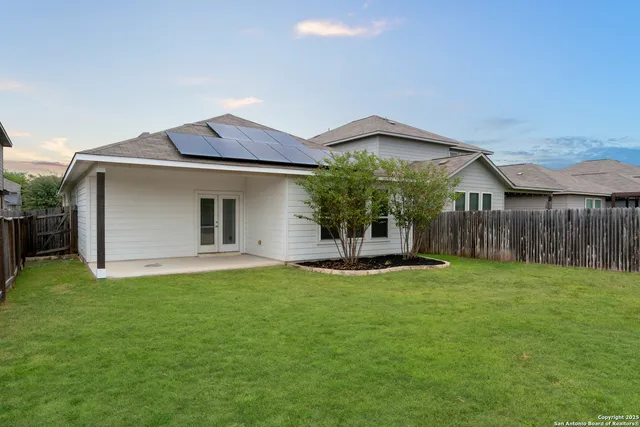 $335,000 | 8232 Breezy Cove, Selma, TX 78154