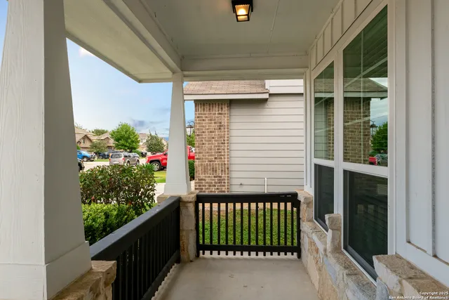 $335,000 | 8232 Breezy Cove, Selma, TX 78154