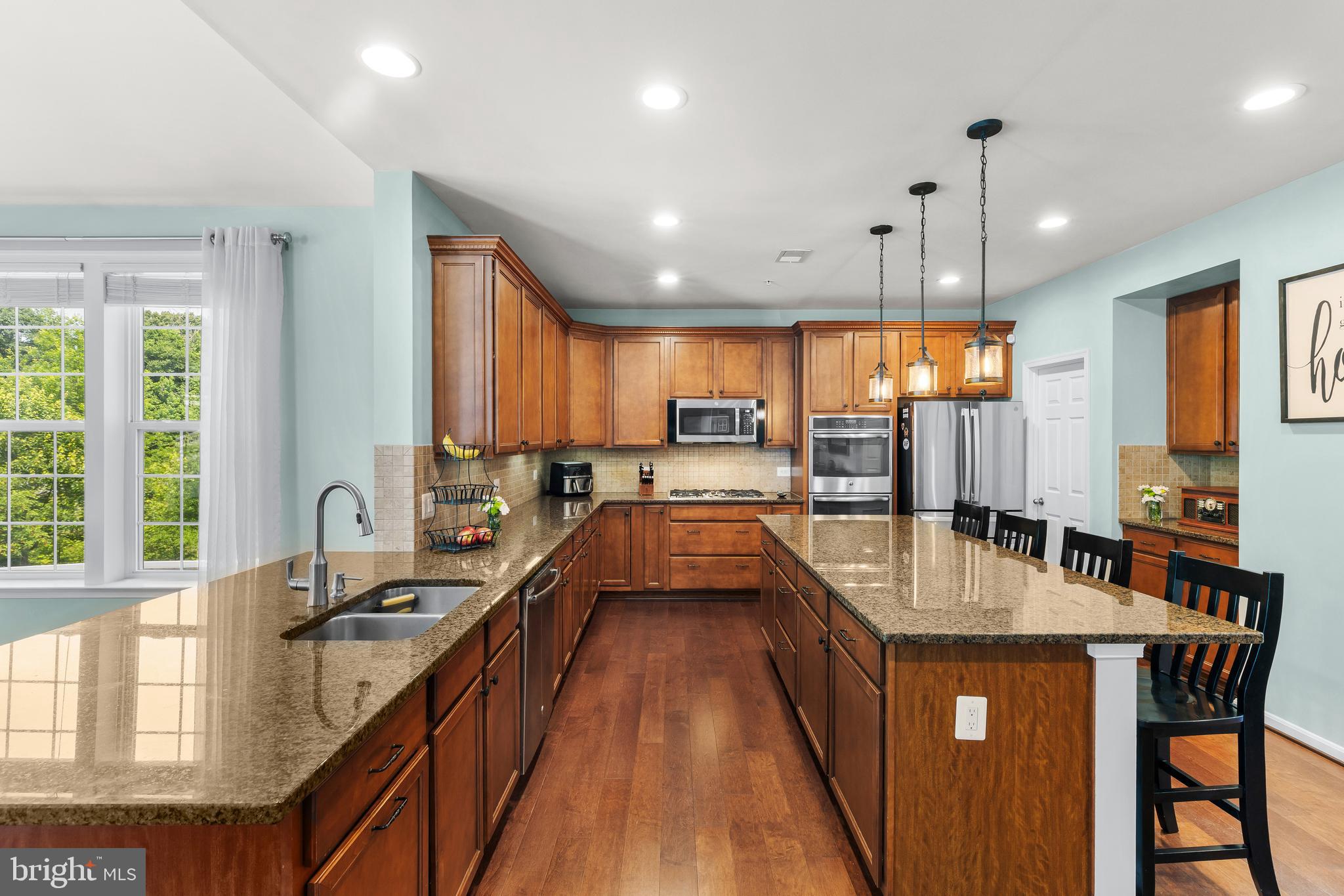 602 Laghman Court Odenton, MD 21113 - Photo 11 of 49 Granite Countertops