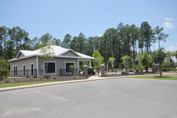 33 North Sand Palm Road, Unit 60 Freeport, FL 32439 - Photo 27 of 31 Community Room