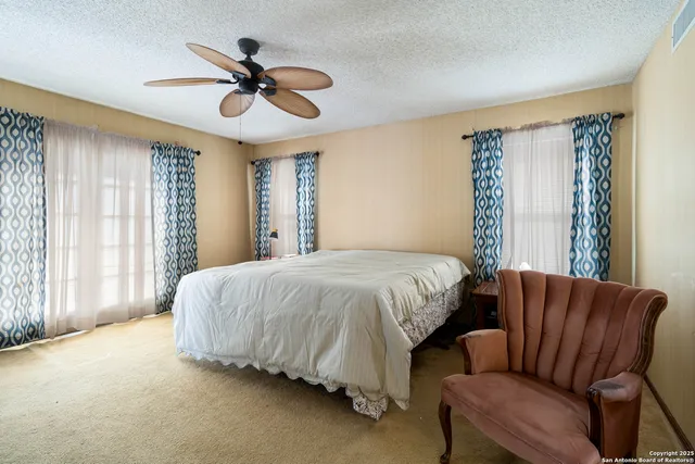 $835,000 | 29342 Seabiscuit Drive, Fair Oaks Ranch, TX 78015