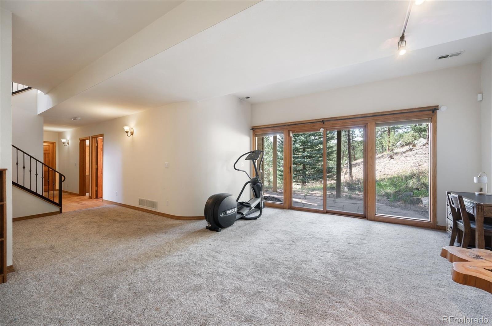 5017 Camel Heights Road Evergreen, CO 80439 - Photo 12 of 38 Gallery Image 12