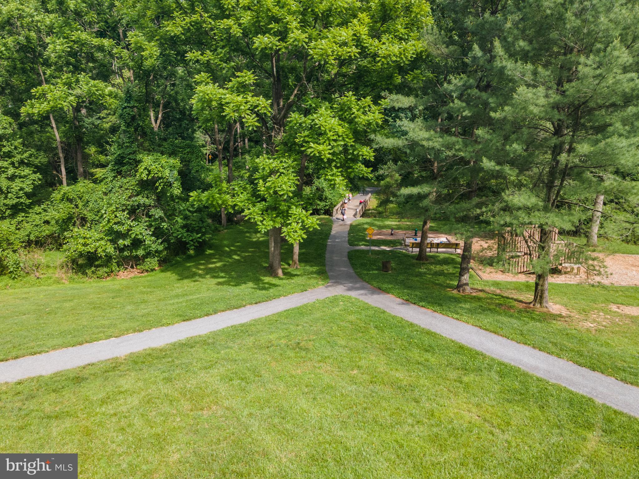 9477 Wandering Way Columbia, MD 21045 - Photo 25 of 31