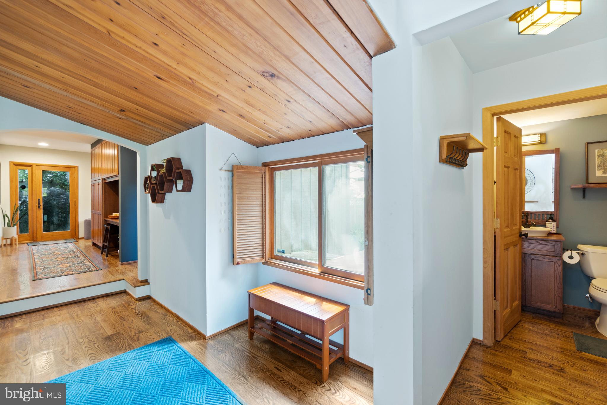 9477 Wandering Way Columbia, MD 21045 - Photo 4 of 31