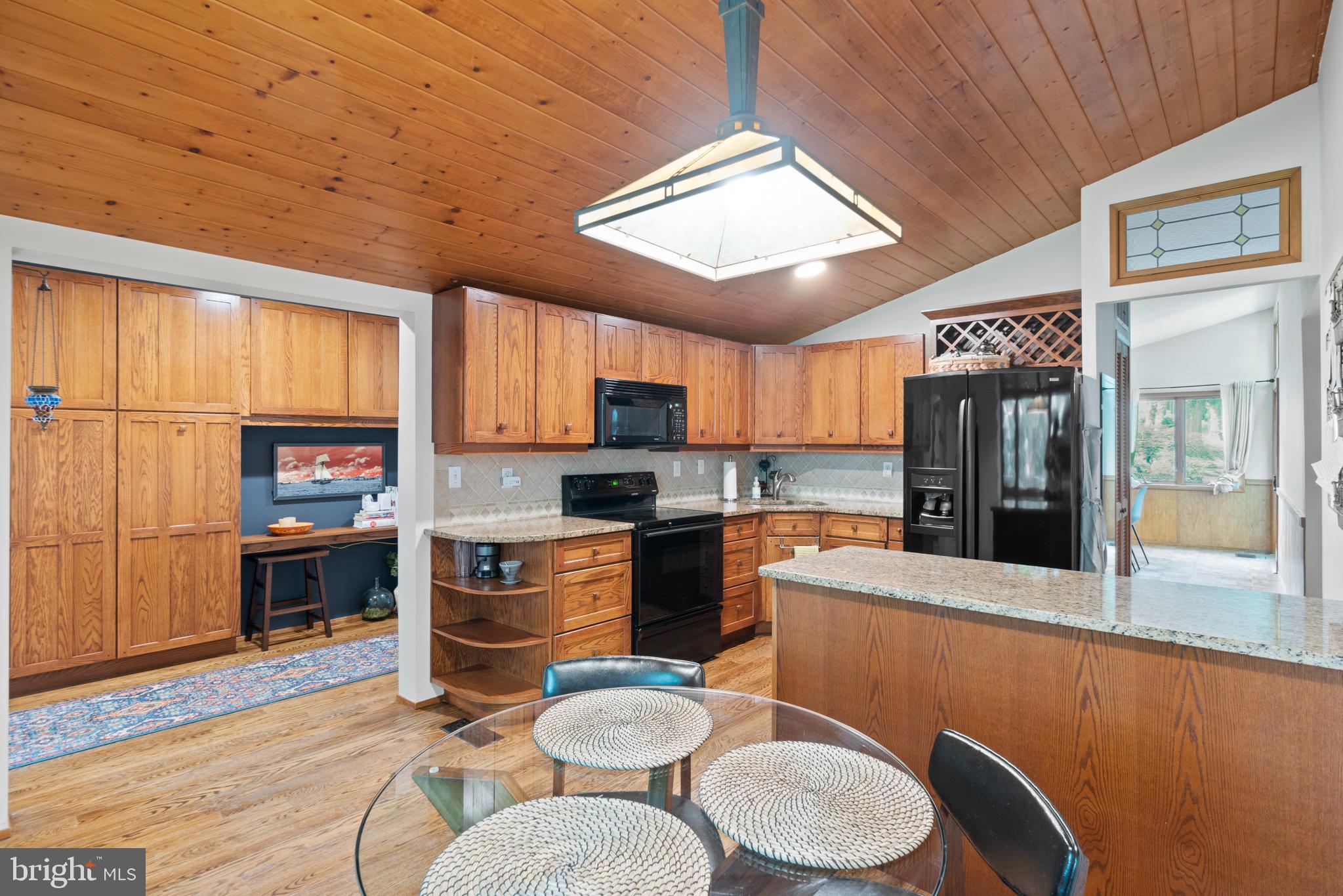 9477 Wandering Way Columbia, MD 21045 - Photo 8 of 31