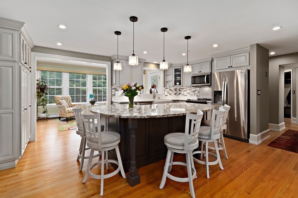 22 Blacksmith Drive Medfield, MA 02052 - Photo 3 of 42