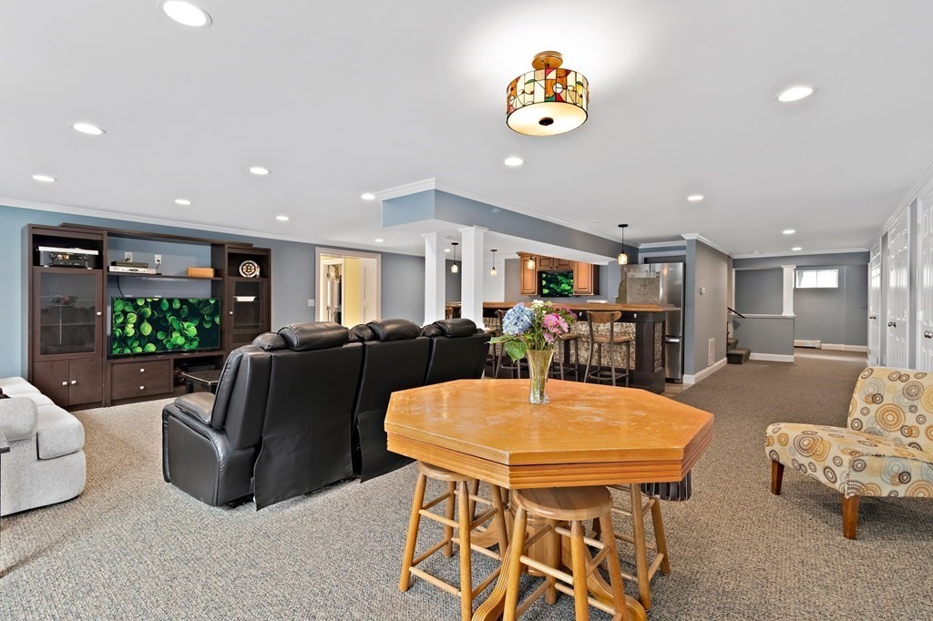 22 Blacksmith Drive Medfield, MA 02052 - Photo 38 of 42