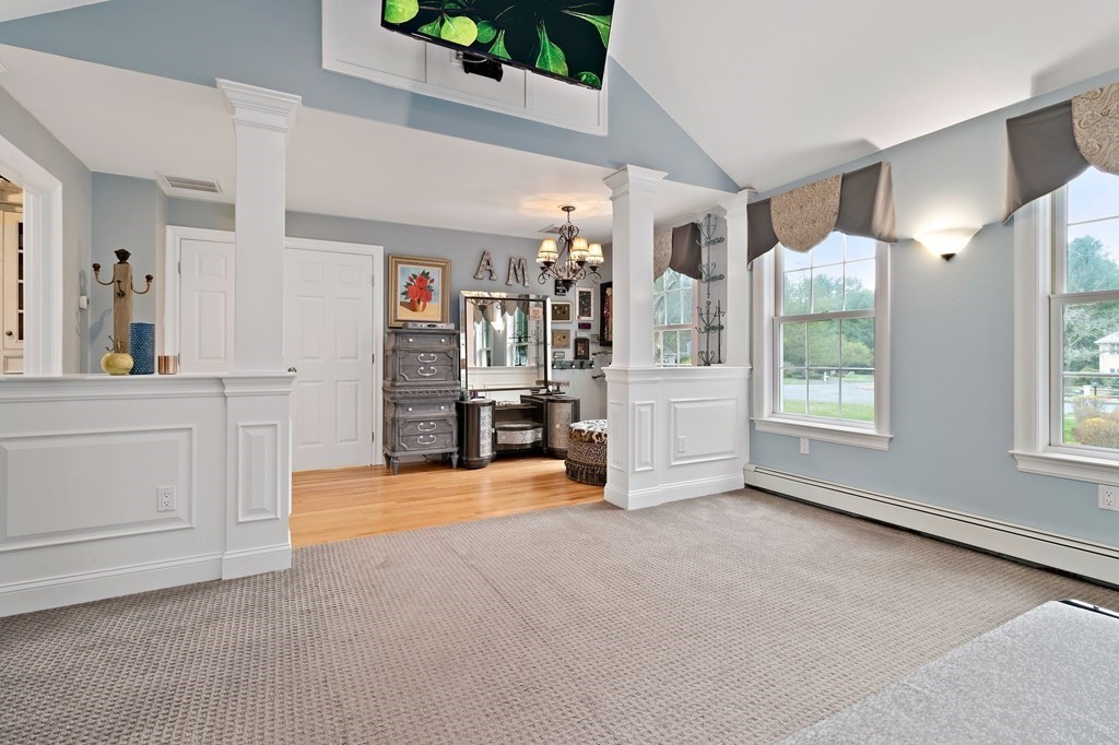 22 Blacksmith Drive Medfield, MA 02052 - Photo 10 of 42