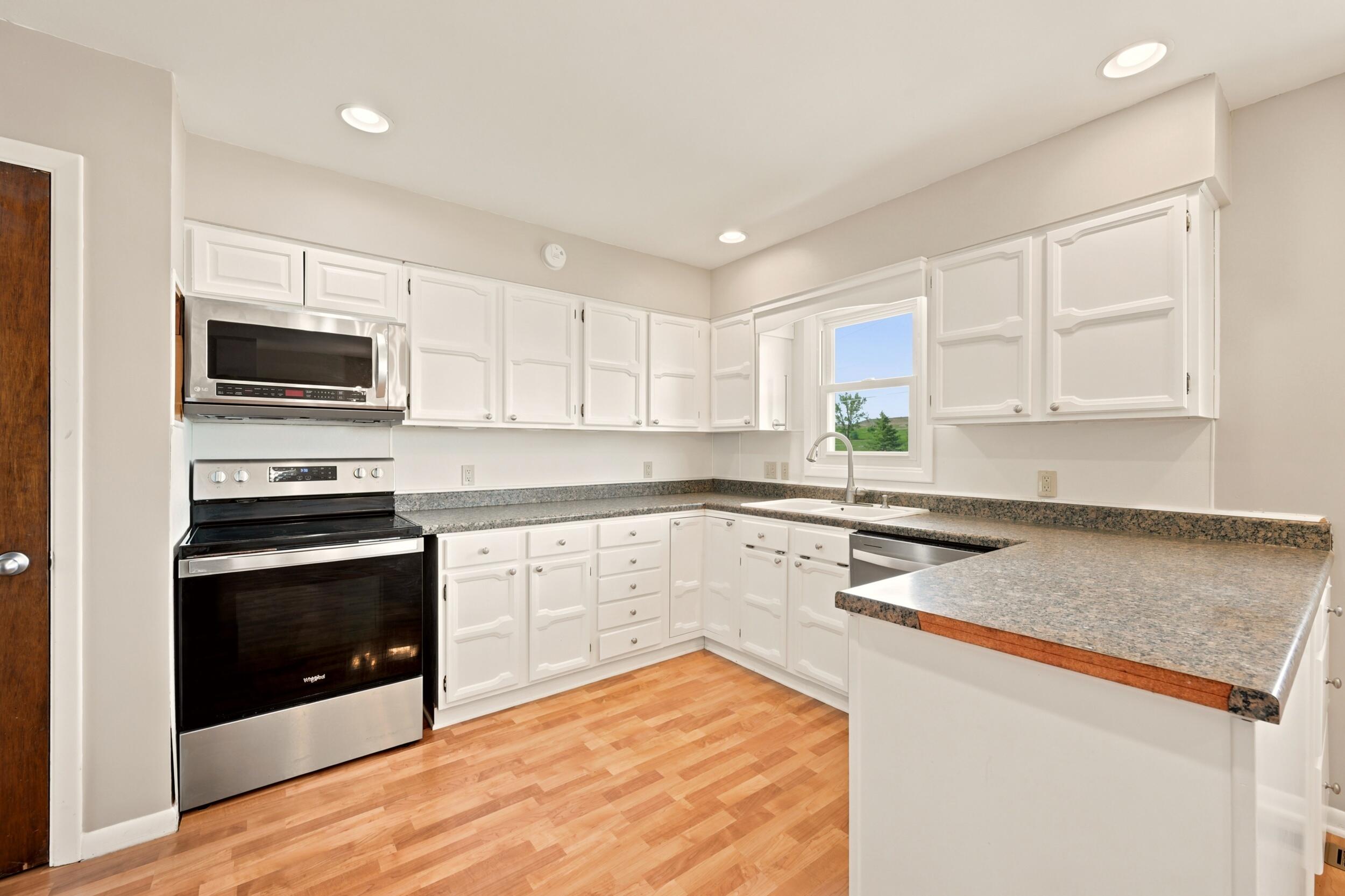 616 Railway Street Ranchester, WY 82839 - Photo 11 of 43 616 railway 11