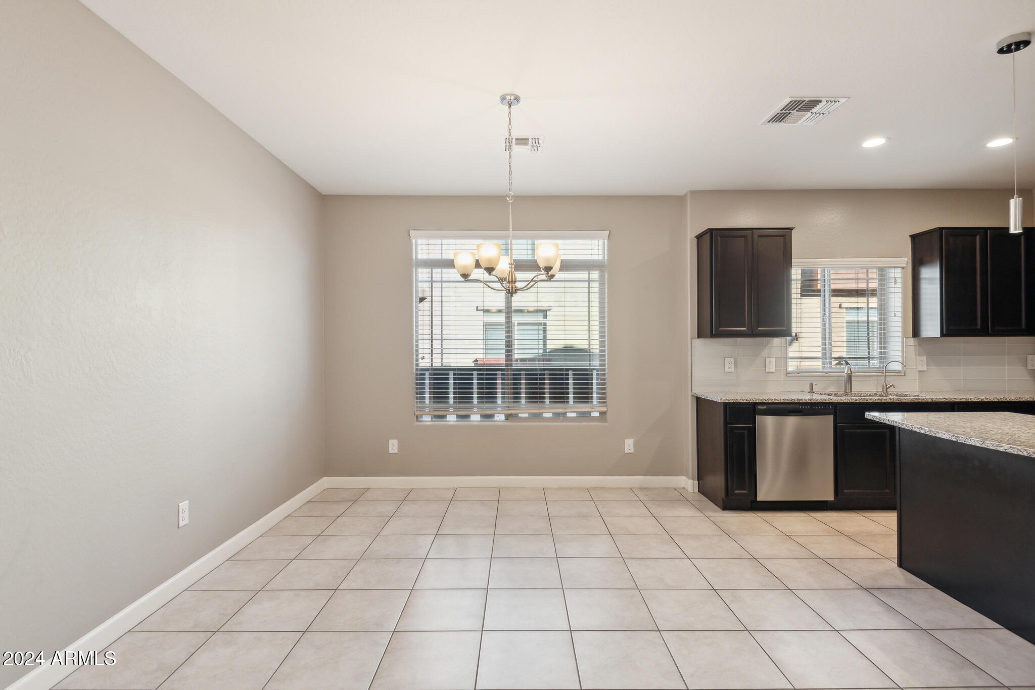 2150 West Alameda Road, Unit 1165 Phoenix, AZ 85085 - Photo 12 of 28 Eat-In Kitchen