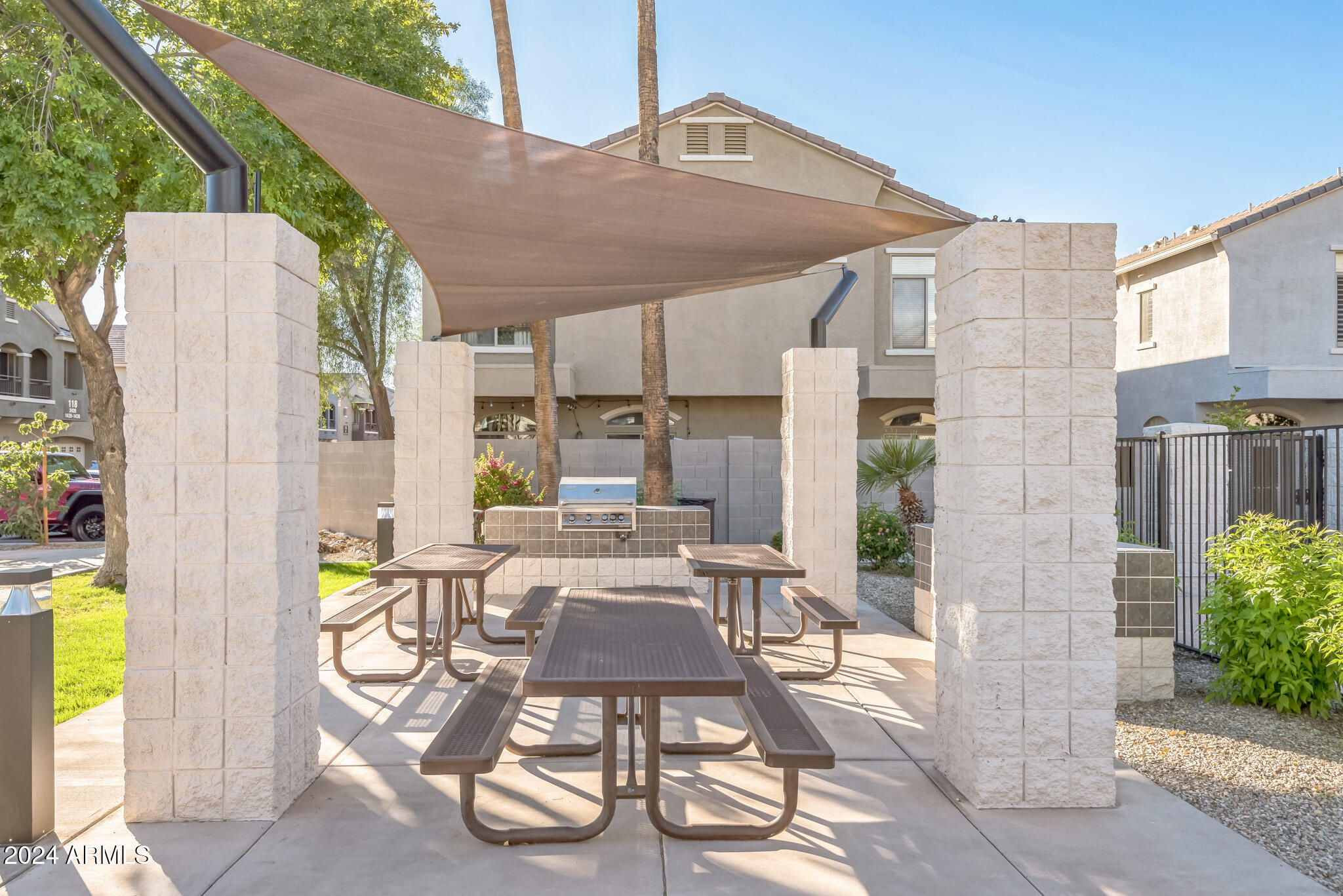 2150 West Alameda Road, Unit 1165 Phoenix, AZ 85085 - Photo 25 of 28 Picnic Area