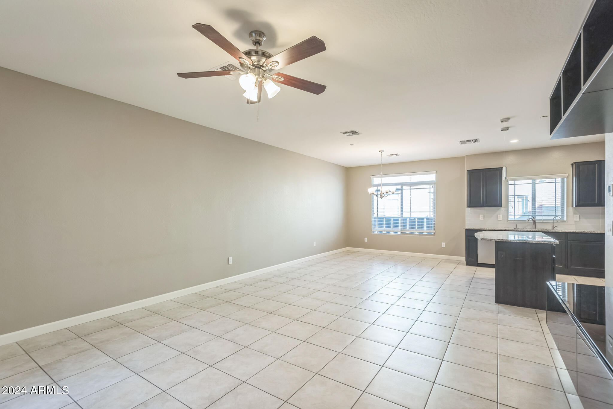 2150 West Alameda Road, Unit 1165 Phoenix, AZ 85085 - Photo 9 of 28 Main Level - 2