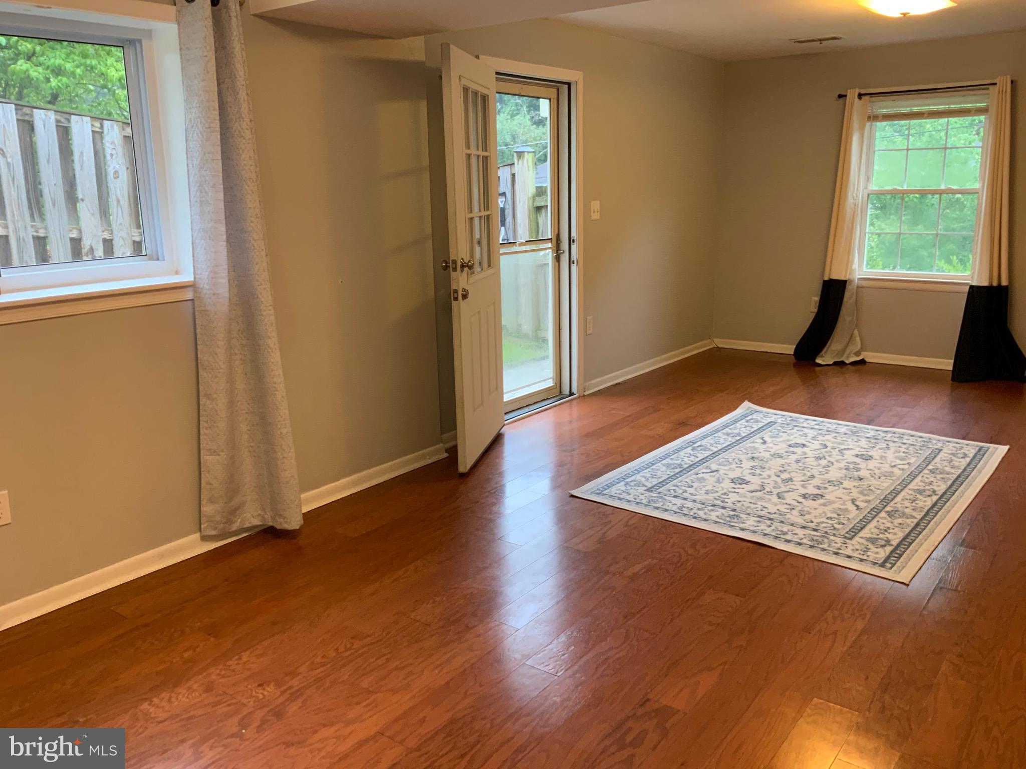 10609 Glenwild Road Silver Spring, MD 20901 - Photo 4 of 17