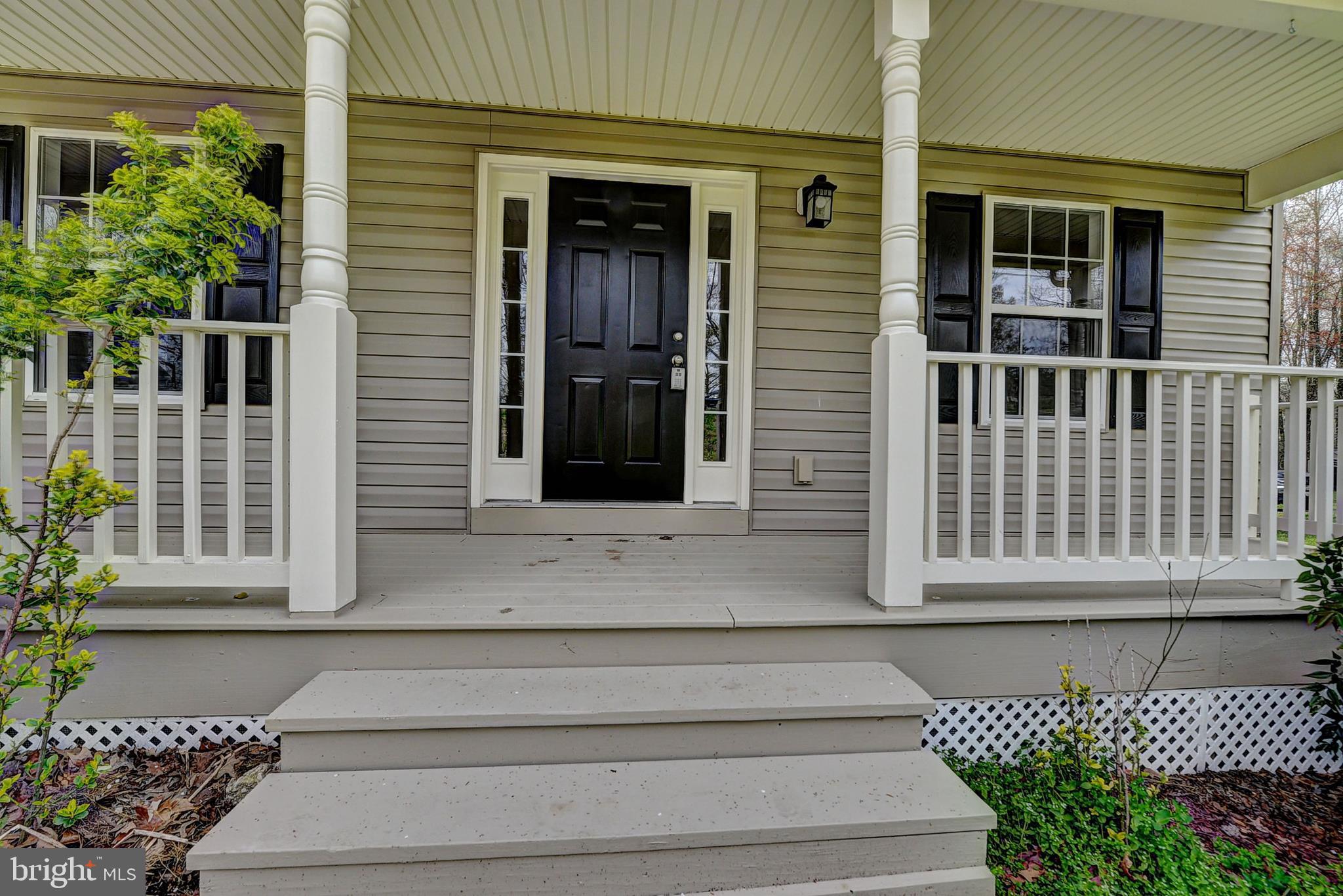 2010 Spring Grove Drive Accokeek, MD 20607 - Photo 3 of 49 PORCH