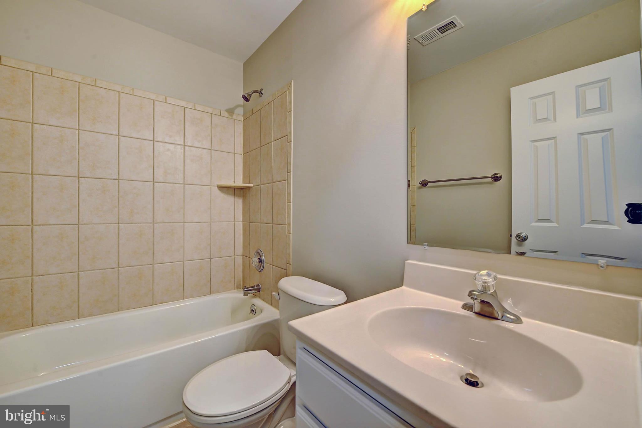 2010 Spring Grove Drive Accokeek, MD 20607 - Photo 32 of 49 FULL BATHROOM
