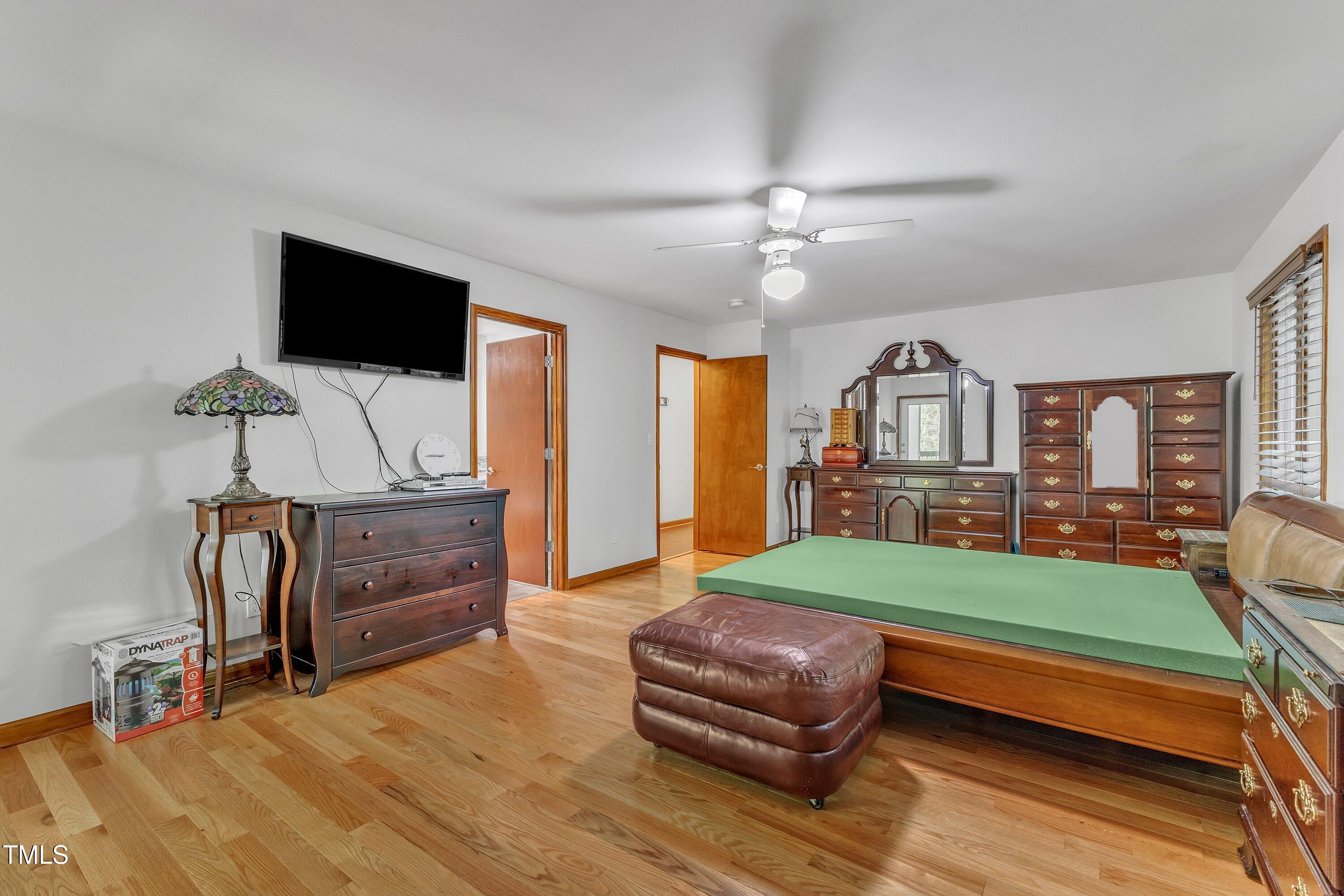 11209 Sedgefield Drive Raleigh, NC 27613 - Photo 35 of 78 35-11209 Sedgefield Dr-53