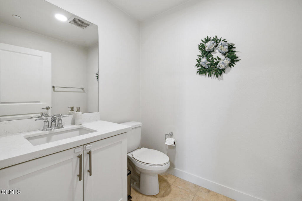 2800 Wagon Wheel Road, Unit 304 Oxnard, CA 93036 - Photo 18 of 28 Gallery Image 18