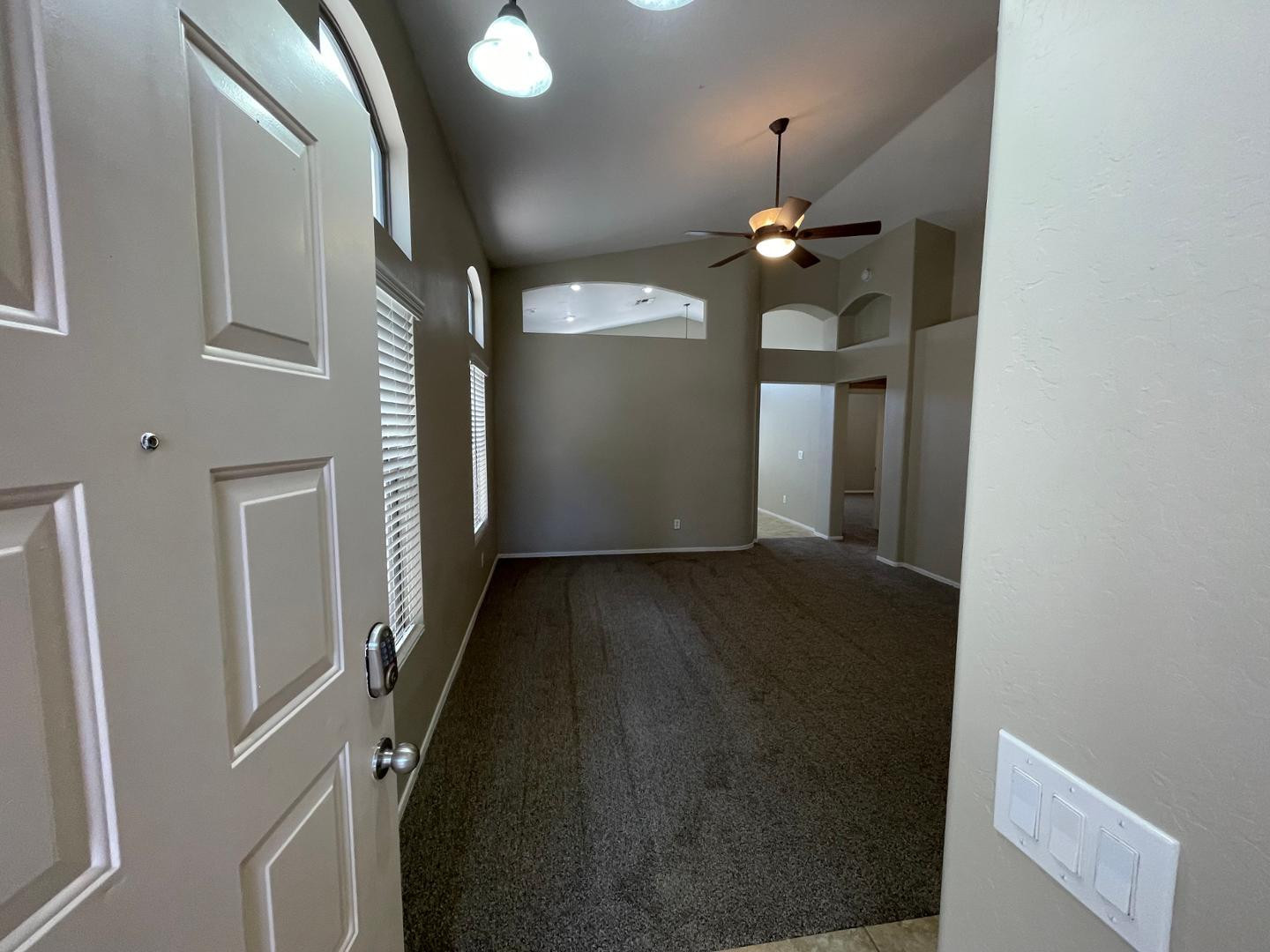 10541 West Almeria Road Avondale, AZ 85392 - Photo 3 of 15 Photo #3