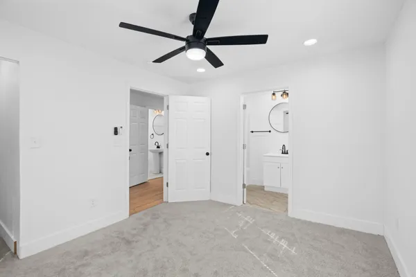 a view of empty room