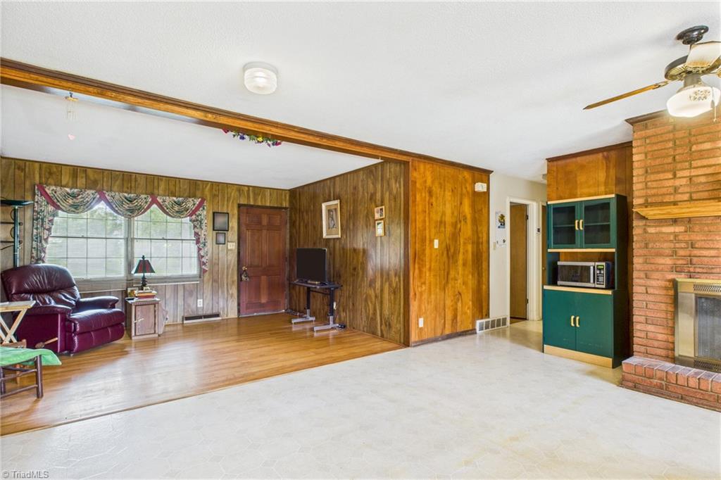 3001 Oak Ridge Road Oak Ridge, NC 27310 - Photo 15 of 27