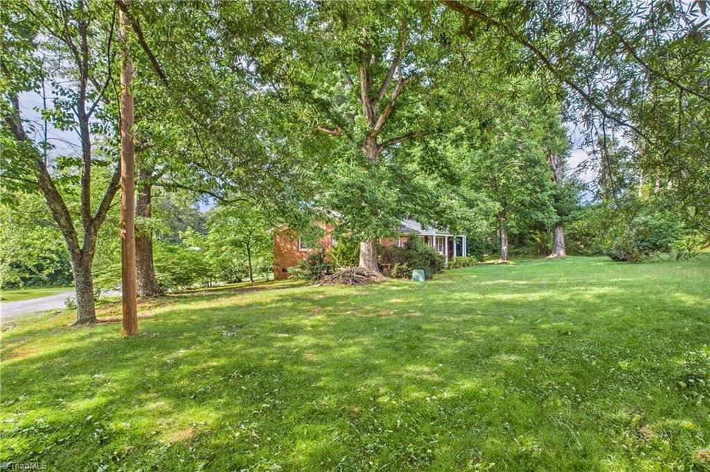 3001 Oak Ridge Road Oak Ridge, NC 27310 - Photo 4 of 27