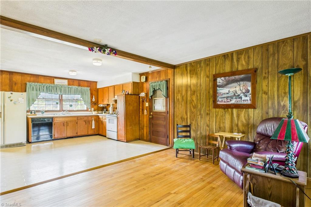 3001 Oak Ridge Road Oak Ridge, NC 27310 - Photo 7 of 27