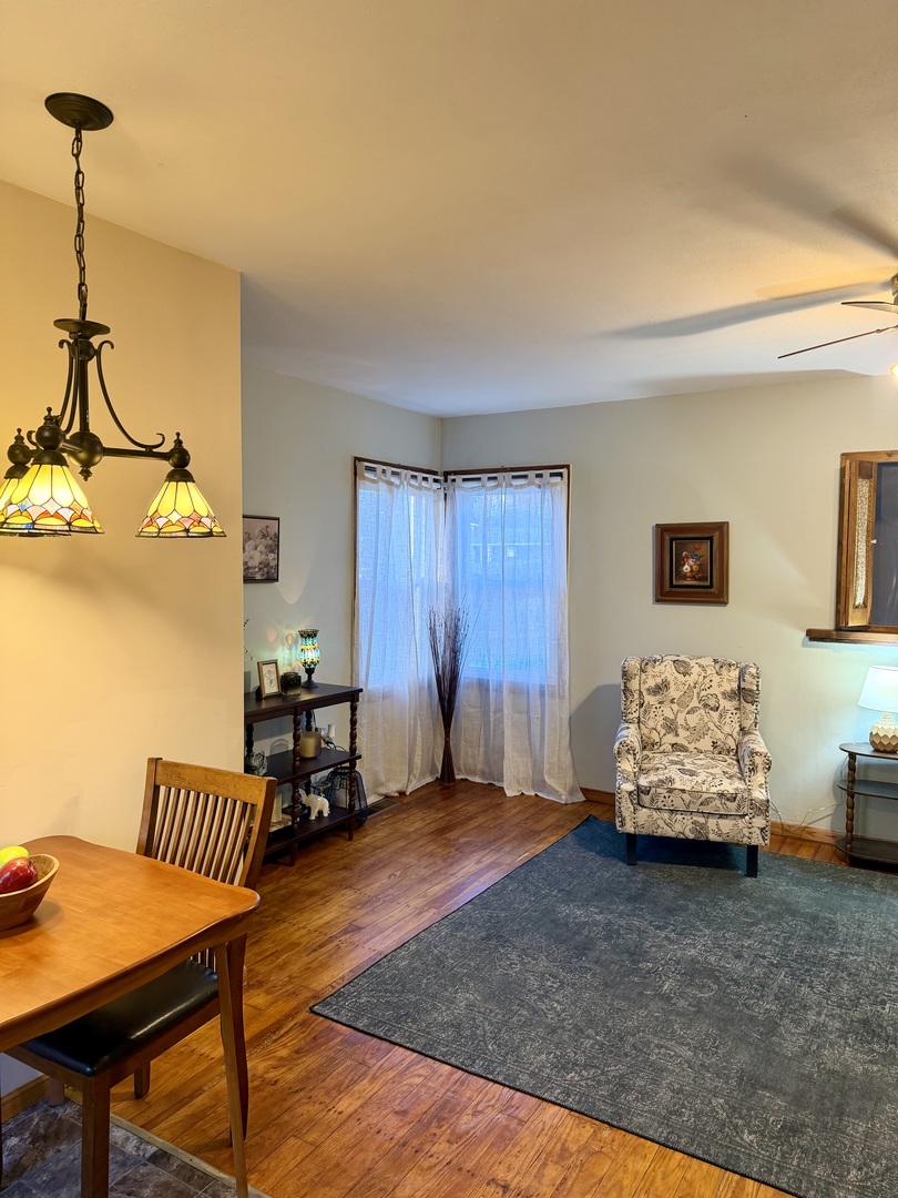 819 Madison Avenue Dixon, IL 61021 - Photo 4 of 10