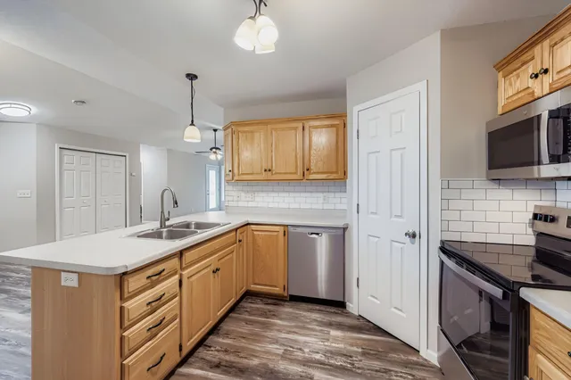 $214,900 | 342 Sunfish Lane, Winsted, MN 55395