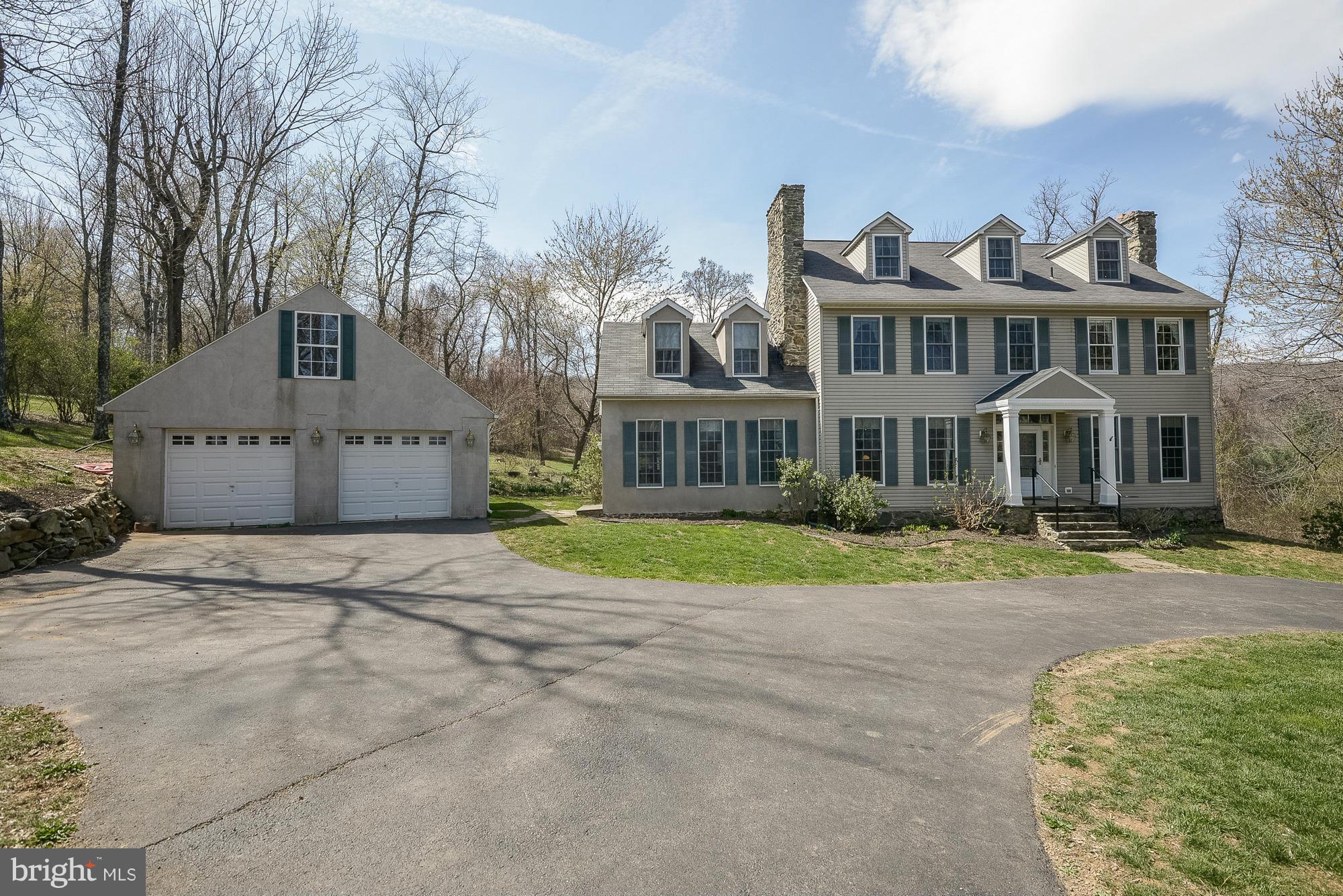 35084 Sunny Ridge Road Round Hill, VA 20141 - Photo 30 of 30 Two car garage with loft