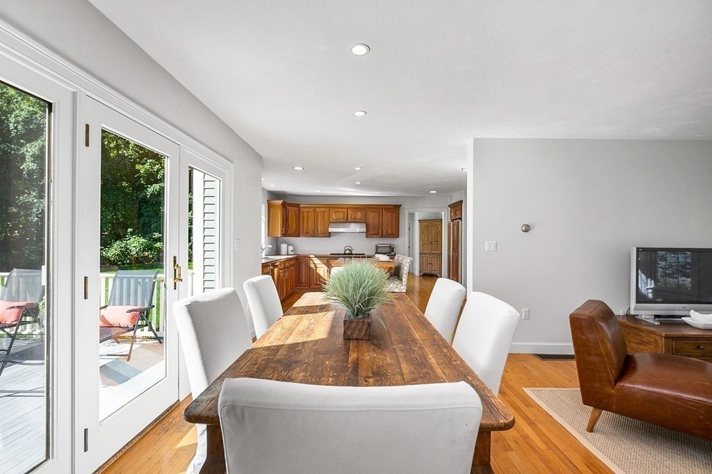 4 Lamb Lane Canton, MA 02021 - Photo 5 of 27 Gallery Image 5