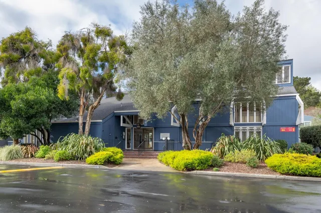 $1,950 | 129 Piccadilly Place, Unit F, San Bruno, CA 94066