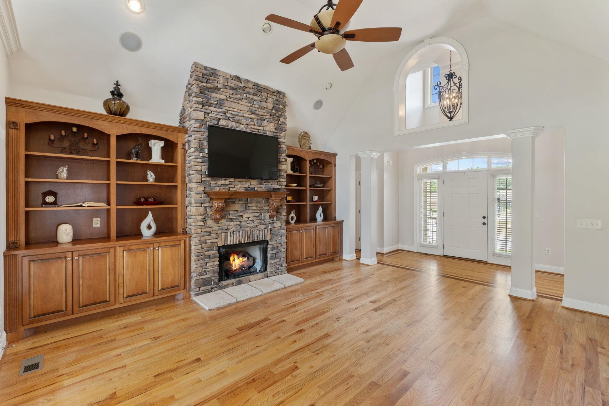 309 Whisper Walk Way Fountain Inn, SC 29644 - Photo 11 of 50 Gallery Image 11