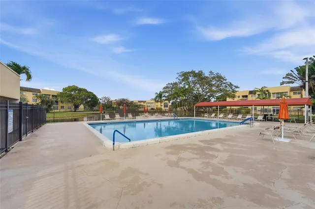 $130,000 | 5750 Northwest 64th Avenue, Unit 211, Tamarac, FL 33319