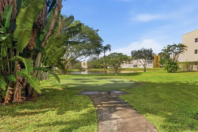 $130,000 | 5750 Northwest 64th Avenue, Unit 211, Tamarac, FL 33319